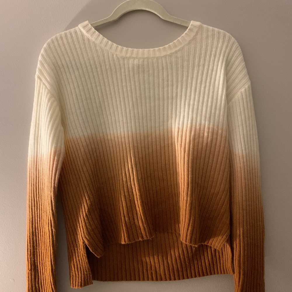 Super warm Ombré sweater, perfect for fall!